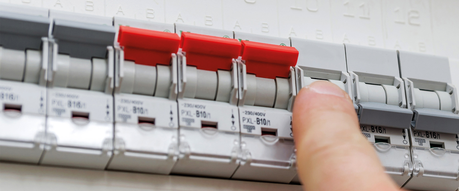 Elektroservice von Egatec – Fachbetrieb des Elektrohandwerks