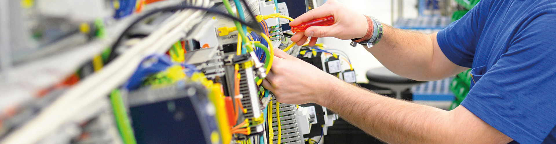 Service und Wartung von Produktionsanlagen – Egatec